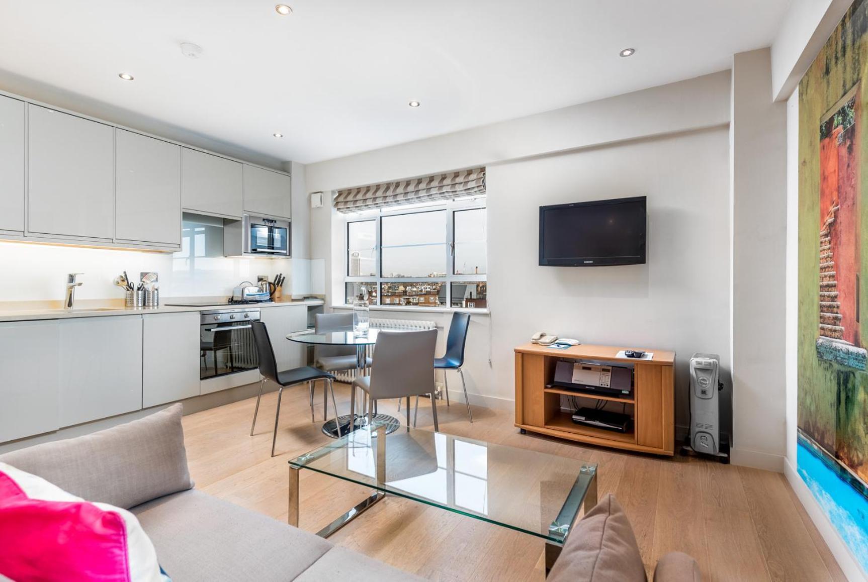 Apartment Nell Gwynn House